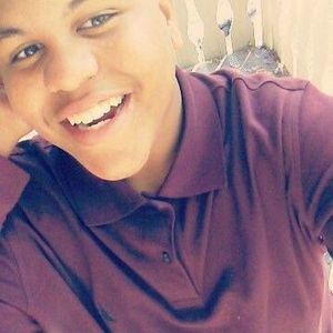 Meet your Posher, Emmanuel